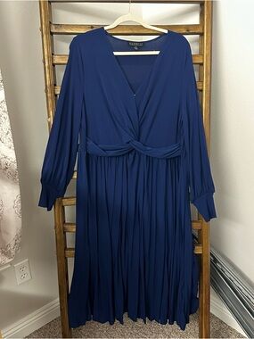 Eloquii Deep Blue Knot-Front Pleated Midi Dress